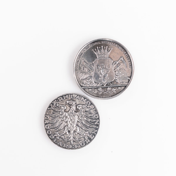 Mynt, silver, 2 st, vikt 73,1 gram