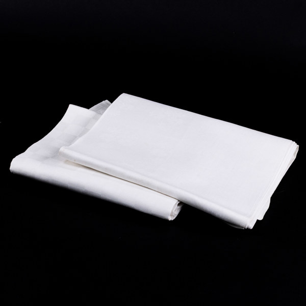 Linnedukar, 2 st, 236 x 128 cm och 240 x 144 cm