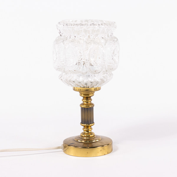 Bordslampa, glas och mässing, höjd 26,5 cm