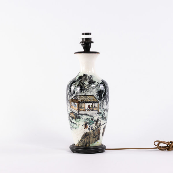 Bordslampa, porslin, kinesisk dekor, höjd 47 cm