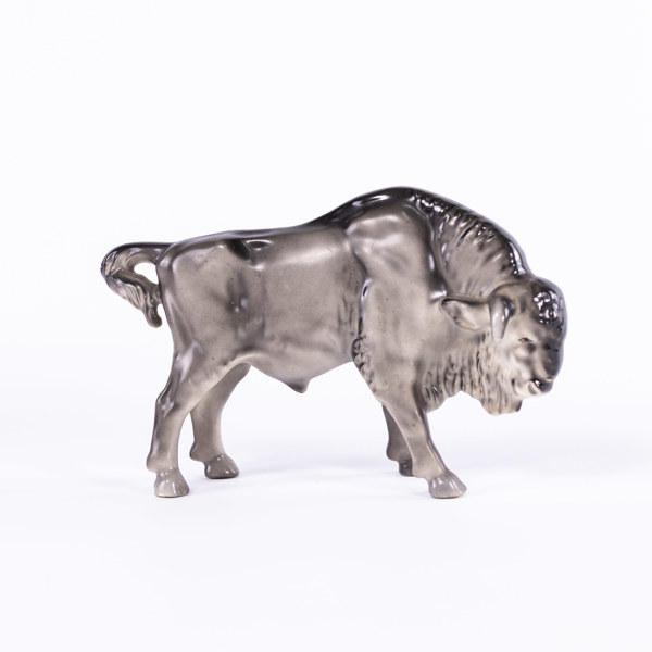 Figurin, bisonoxe, Tjeckoslovakien, höjd 15 cm