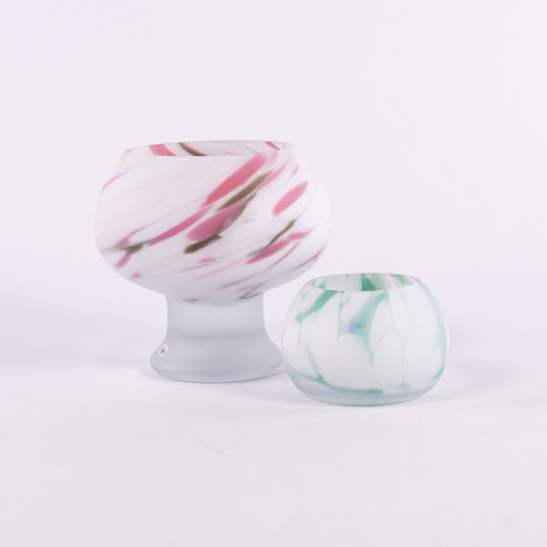 Monica Backström, vaser, 2 st, Boda, högsta 17 cm