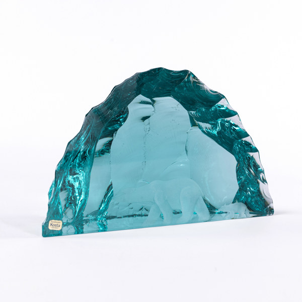 Vicke Lindstrand, glasblock, signerad, Kosta, längd 25 cm