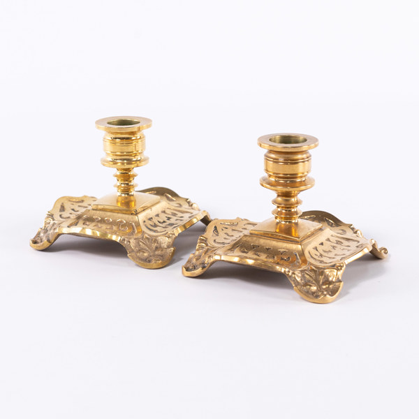 Ljusstakar, ett par, malm, höjd 8 cm