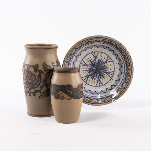 Vaser, fat, 3 delar, L Hjorth, Bornholm, höjd 19 cm och mindre