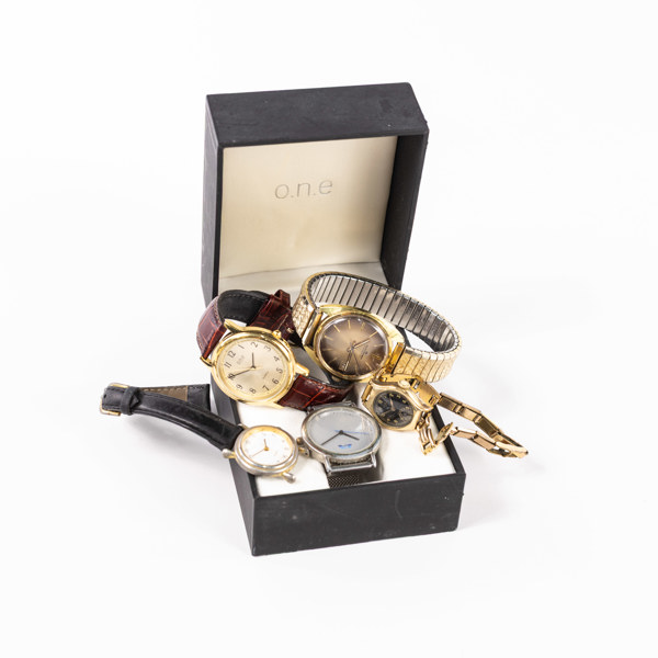 Armbandsur, 6 st, bl a Bucherer