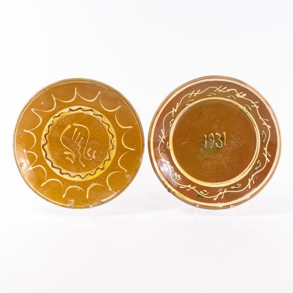 Fat, 2 st, lergods, bl a Engelholm, 18/1900-tal, Ø 34 cm