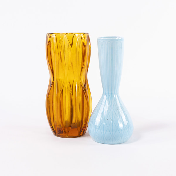 Vaser, 2 st, Gunnar Nylund, Rörstrand, Sklo Union, högsta 20,5 cm