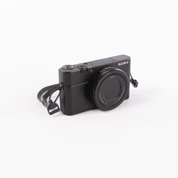 Digitalkamera, Sony RX100 III, 2017, Japan