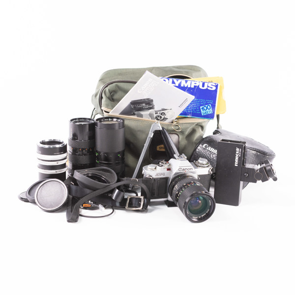 Systemkamera, Canon, AV-1, 3 objektiv, tillbehör