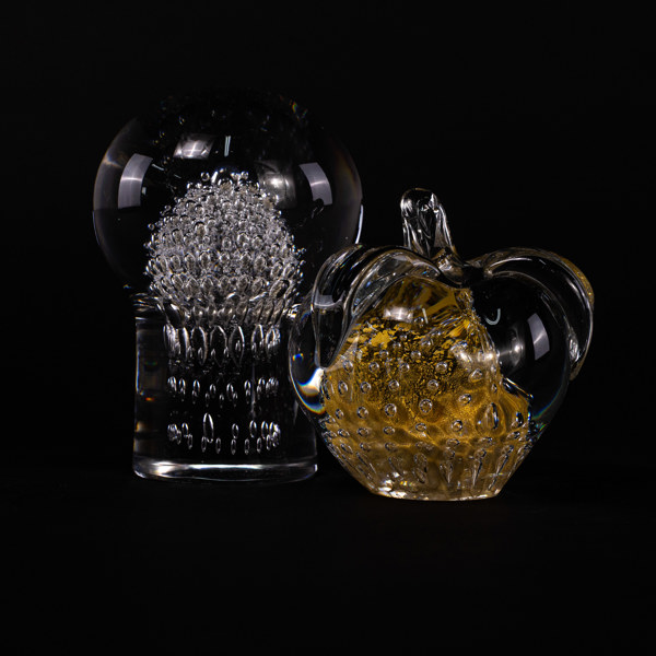 Glasskulpturer, 2 st, bl a Göran Wärff, signerade, höjd 13,5 cm