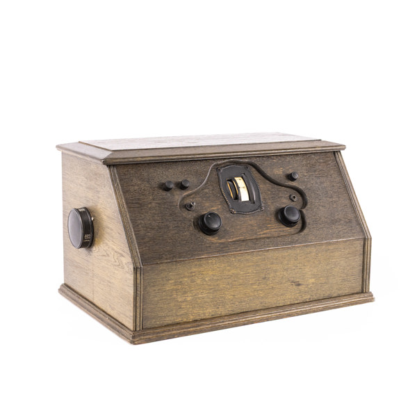 Radio, Wada, 1930-tal