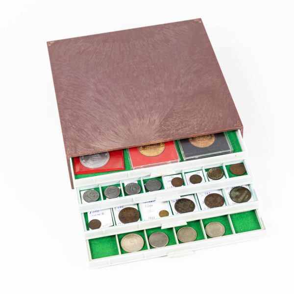 Mynt, ett parti, 1600-tal och framåt, något silver