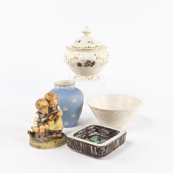 Porslin, keramik, 5 delar, bl a Hummel