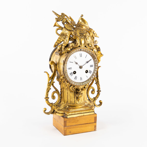 Bordsur, förgylld metall