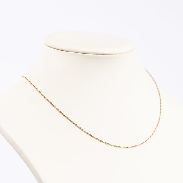 Kedja, 18k guld, vikt 3,2 gram
