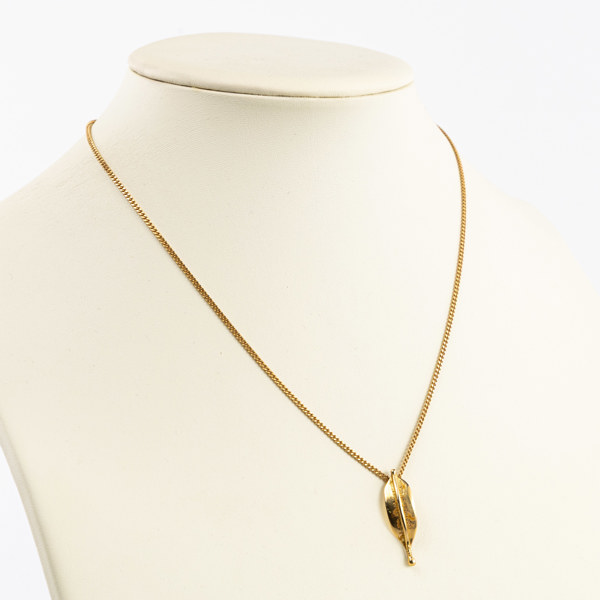 Halskedja med hänge, 18k guld, längd 45 cm, vikt 7,0 gram