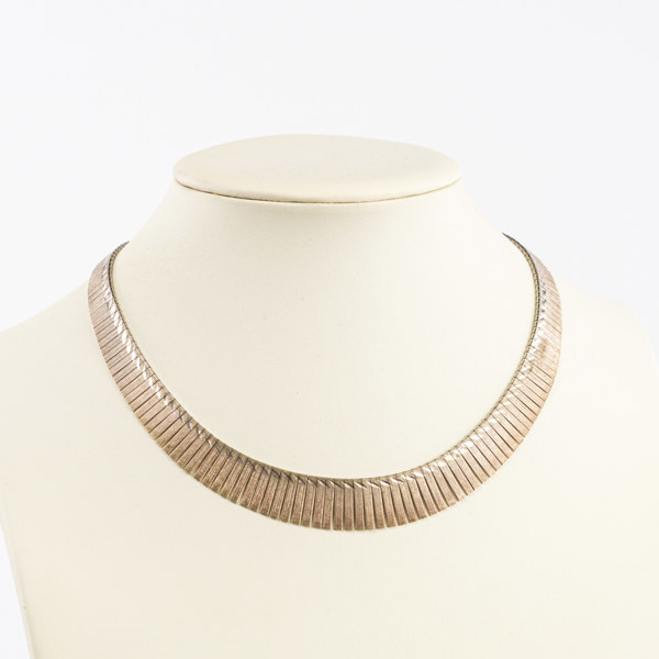 Halsband, sterlingsilver, längd 43 cm, vikt 31,9 gram