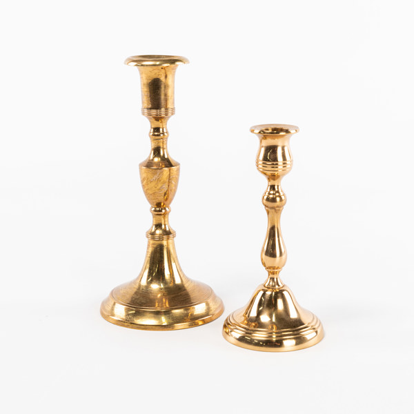 Ljusstakar, 2 st, mässing/malm, bl a "No. 20", Skultuna, höjd 20 cm och mindre