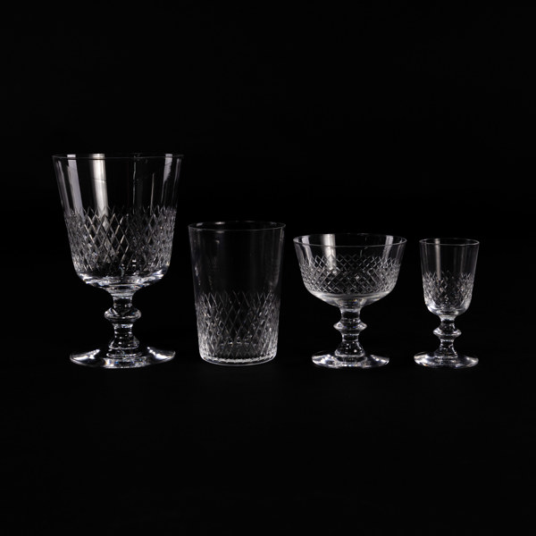 Vicke Lindstrand, glasservis, 40 delar, "Diamant", Kosta