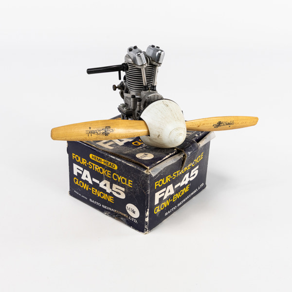 Motor till modellflyg, Saito, FA45