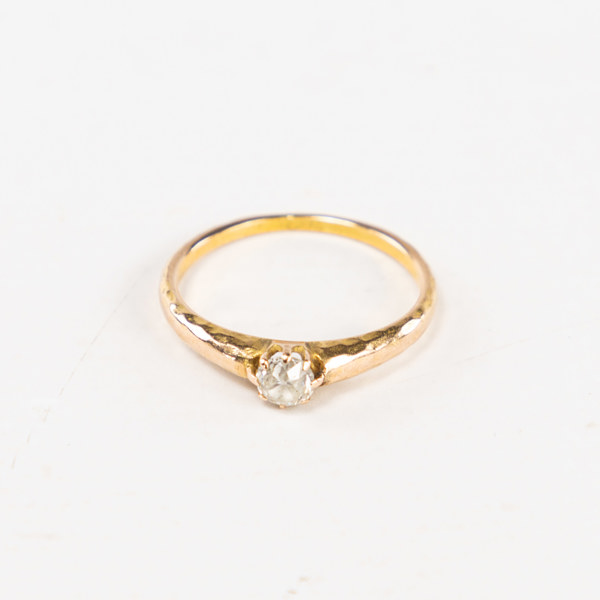 Ring, 18k guld, 0,25 ct, storlek 17,25, vikt 2,1 gram
