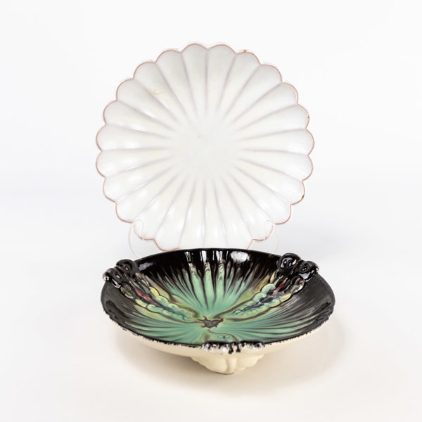 Fat, 2 st, Upsala-Ekeby, Tyskland, Ø 33 cm och mindre