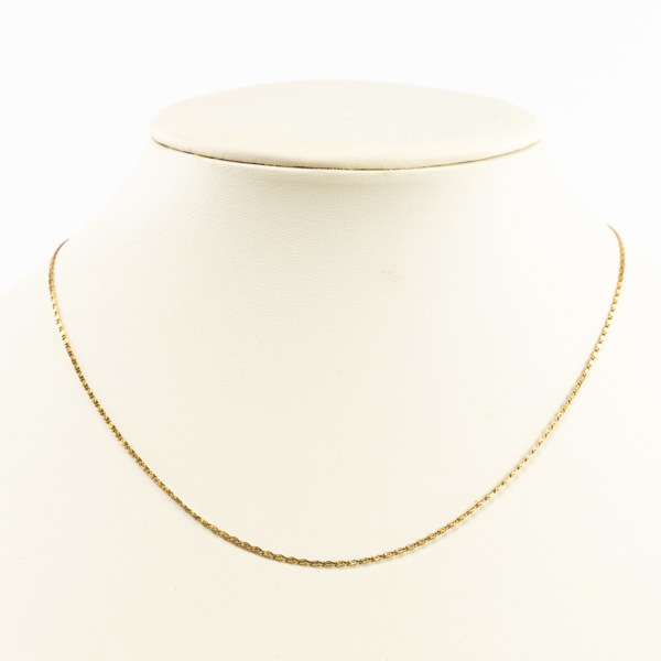 Kedja, 18k guld, längd 43 cm, vikt 2,6 gram