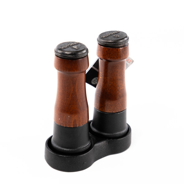Salt- och pepparkvarn med ställ, Skeppshult, höjd 18,5 cm