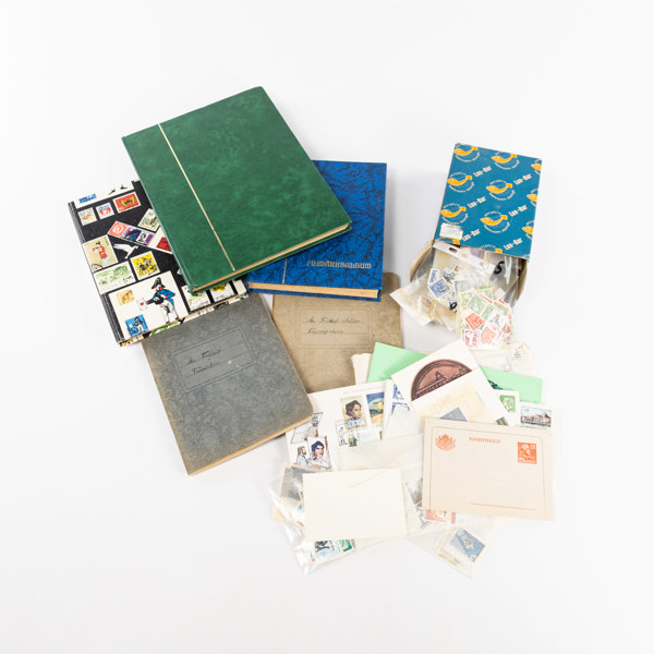 Frimärken, Sverige och Världen