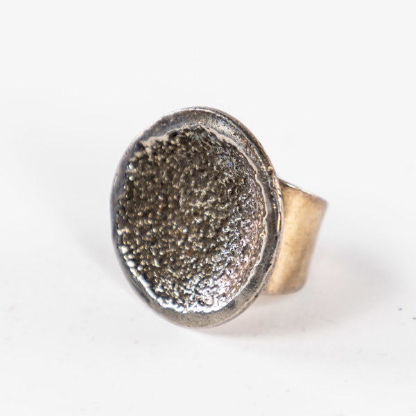 Jacob Hull, ring, försilvrad metall, Danmark
