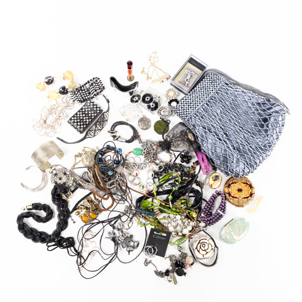 Smycken, bijouterier, ett parti