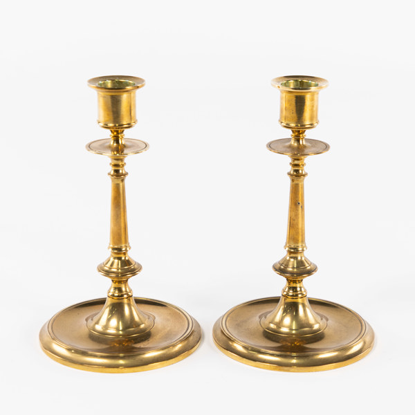 Ljusstakar, ett par, mässing, Gusum, höjd 16 cm