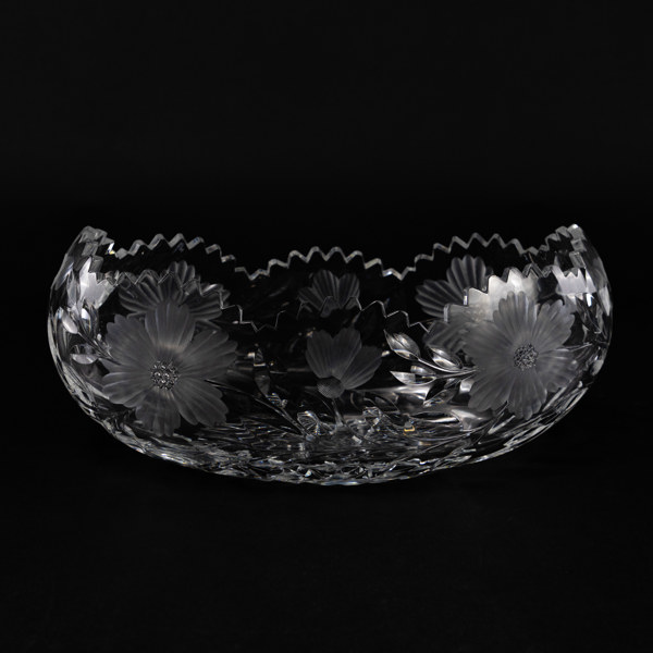 Båtskål, slipat glas, längd 33 cm