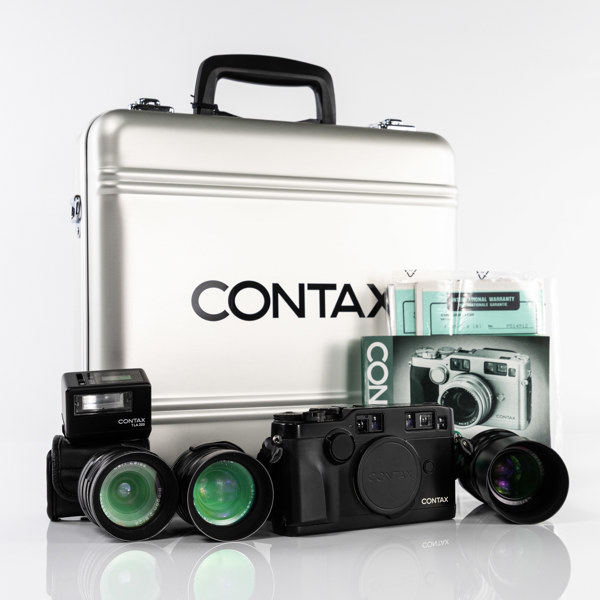 Systemkamera, Contax, G2, 3 objektiv, blixt, 90-tal, Japan