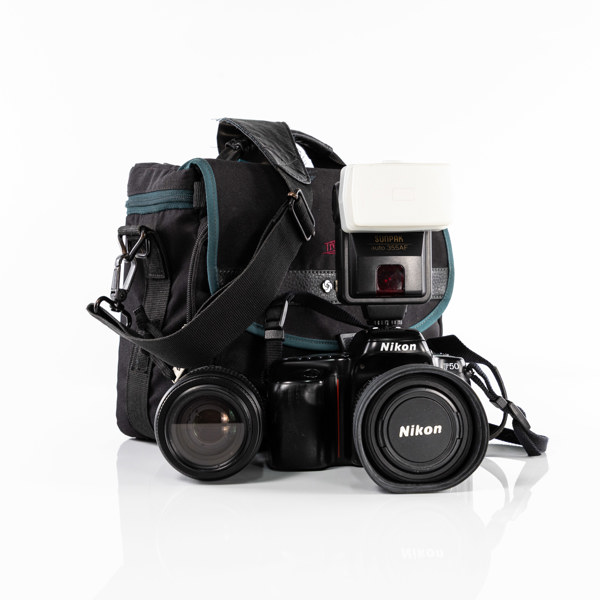 Systemkamera, Nikon, F50, 2 objektiv, 90-tal, Japan