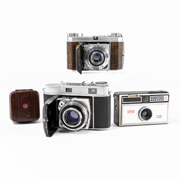 Kameror, 3 st, Kodak, Retina, Retina IIc, Instamatic 100
