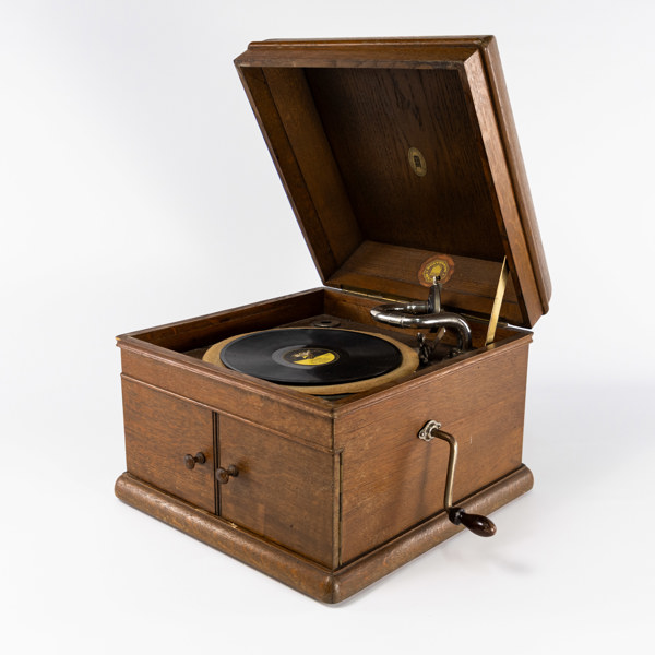 Vevgrammofon, ek, Polyphon