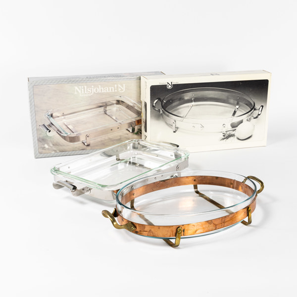 Ugnsformar, 2 st, glas och metall, Nilsjohan, längsta 32 cm