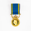 Förtjänstmedalj, 23k/18k guld diameter 27 mm