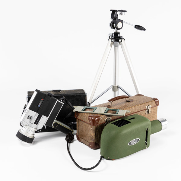 Projektor, filmkamera, stativ, 3 delar