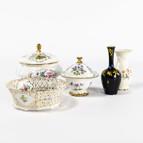 Porslin, 5 delar, bl a Rosenthal, högsta 18 cm