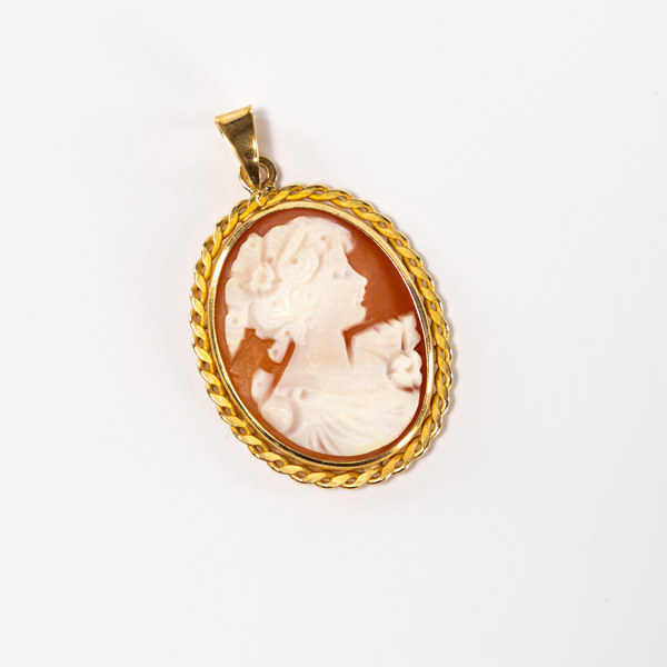 Camésmycke, 18k guld