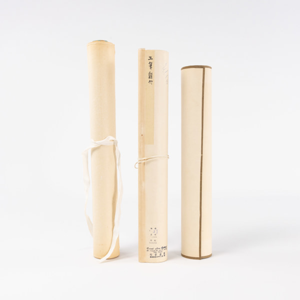 Sidenmålerier, 3 st, 1900-tal, Kina