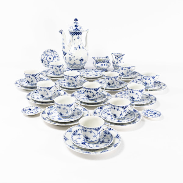 Kaffeservis, 44 delar, "Musselmalet", Royal Copenhagen