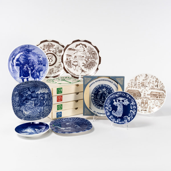 Samlartallrikar, 9 st, bl a Gustavsberg