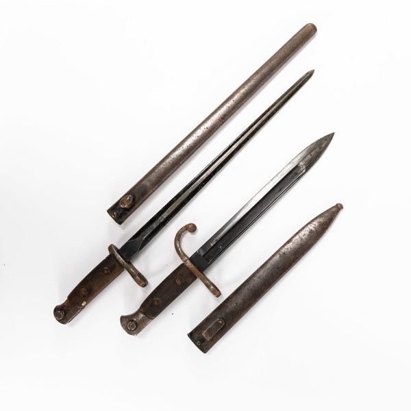 Bajonetter, 2 st, längsta 48 cm