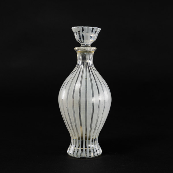 Bengt Orup, karaff, "Strikt", Johansfors, höjd 23,5 cm