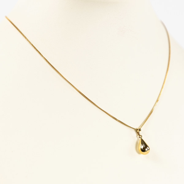 Kedja med hänge, 18k guld, längd 42 cm