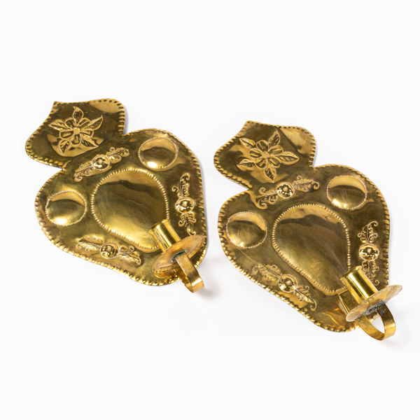 Ljusplåtar, ett par, mässing, höjd 31 cm